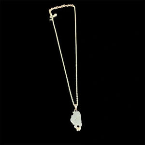 Avon Illinois pendant necklace 21” adjustable length